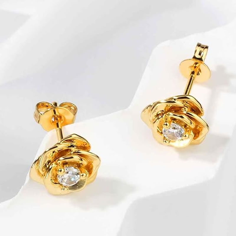 Brinco Flor folheado a ouro 18k 4 Brinco Flor folheado a ouro 18k - Imagem 4