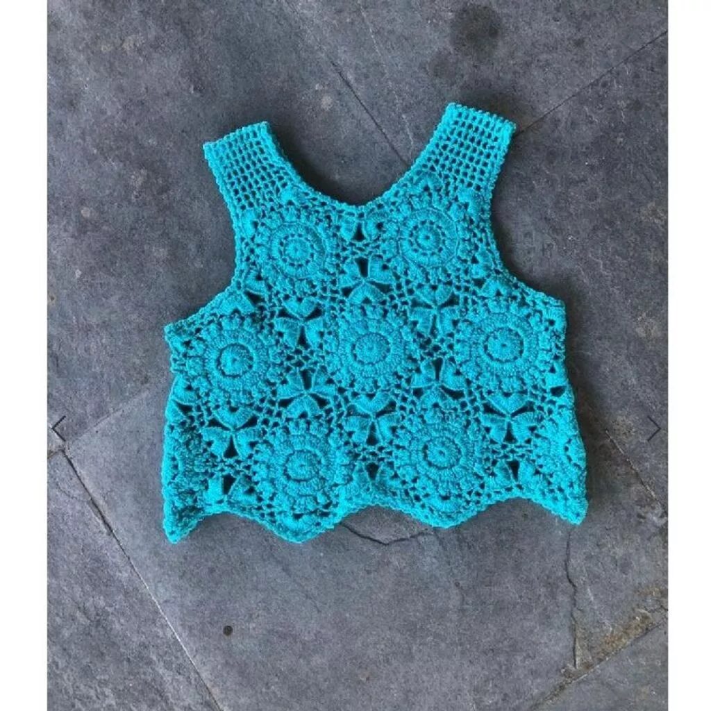 Top Cropped em Crochê Boho Chic 3 Top Cropped em Crochê Boho Chic - Imagem 3