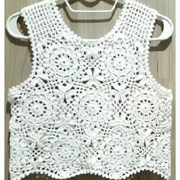 Top Cropped em Crochê Boho Chic 6 Top Cropped em Crochê Boho Chic - Imagem 6